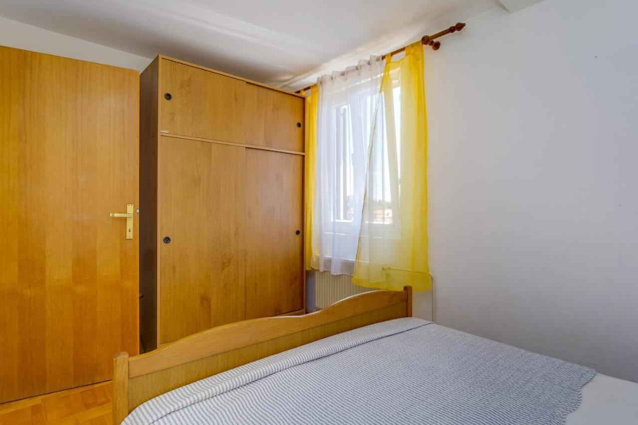 Apartmani Nadalina Veli Lošinj Exterior foto