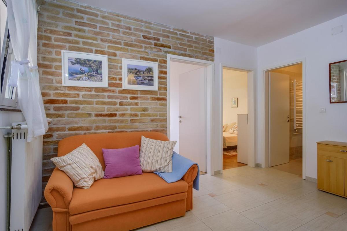 Apartmani Nadalina Veli Lošinj Exterior foto