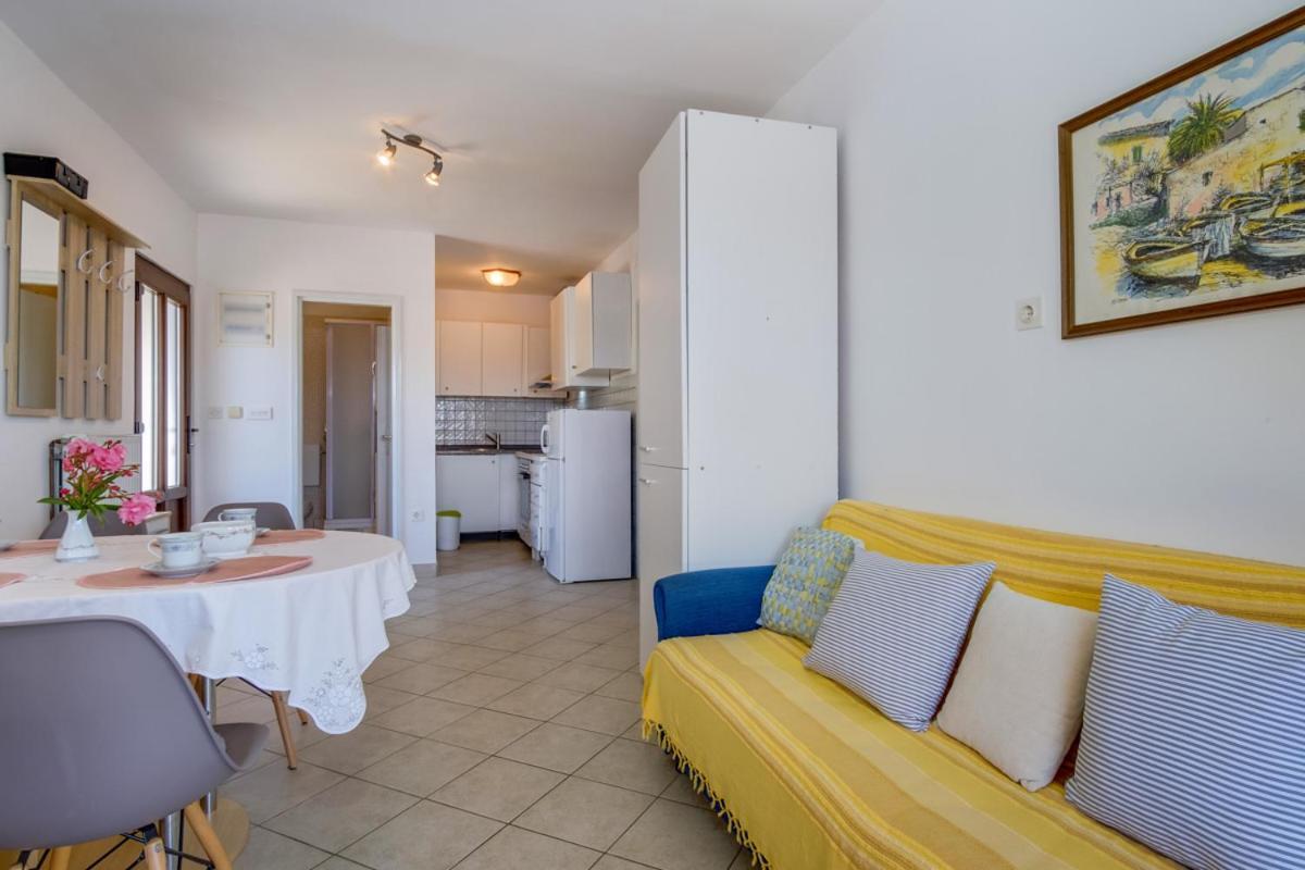 Apartmani Nadalina Veli Lošinj Exterior foto