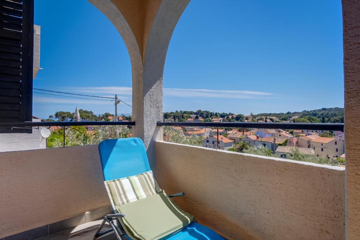 Apartmani Nadalina Veli Lošinj Exterior foto