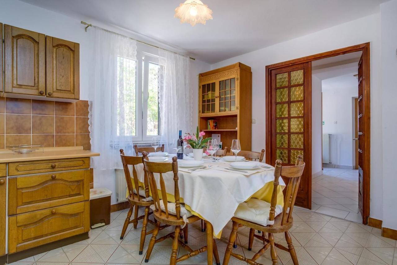 Apartmani Nadalina Veli Lošinj Exterior foto