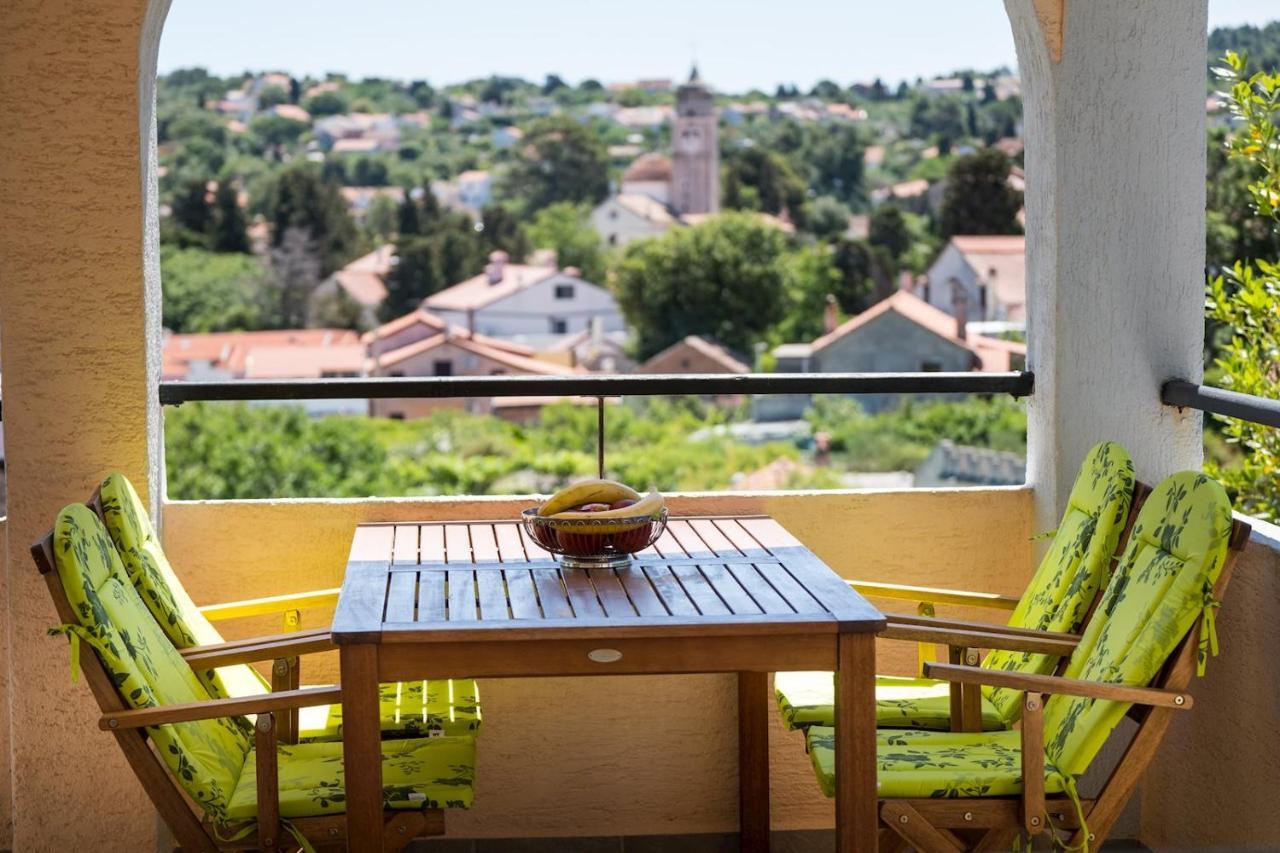 Apartmani Nadalina Veli Lošinj Exterior foto